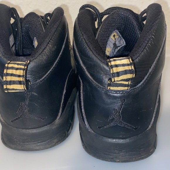 Jordan 10 nyc size 9 - Picture 2 of 5